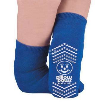 Wide non slip hospital socks for elderly 4,95€ Non skid hospital slipper  socks Pillow Paws - Foot (7) - Belgomedical, your discrete webshop store for  buying medical and orthopedic products !