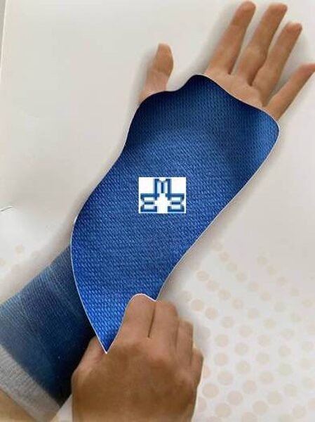 Protective sleeve hand cast blue